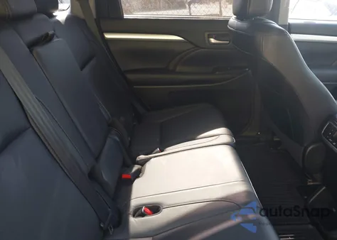 2016 Toyota Highlander Xle V6 из США, поврежденный, VIN 5TDJKRFHXGS303276